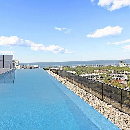 Appartement ☆ Heart Of St Kilda ☆ Infinity Pool+Parking+Wifi à Ville de Ville de Melbourne Extérieur photo