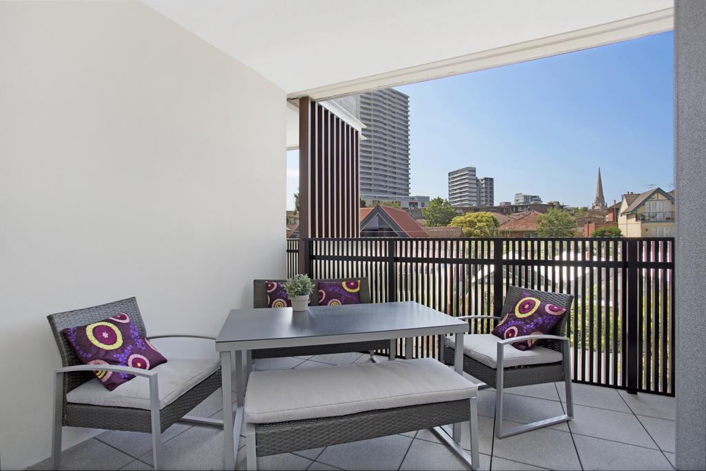 Appartement ☆ Heart Of St Kilda ☆ Infinity Pool+Parking+Wifi à Ville de Ville de Melbourne Extérieur photo